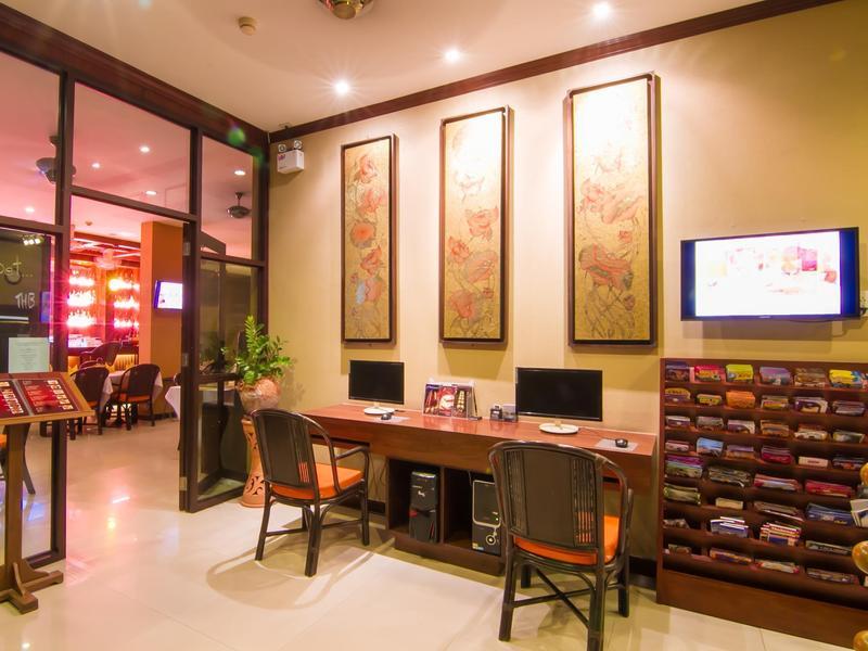 海明威酒店 Patong 外观 照片