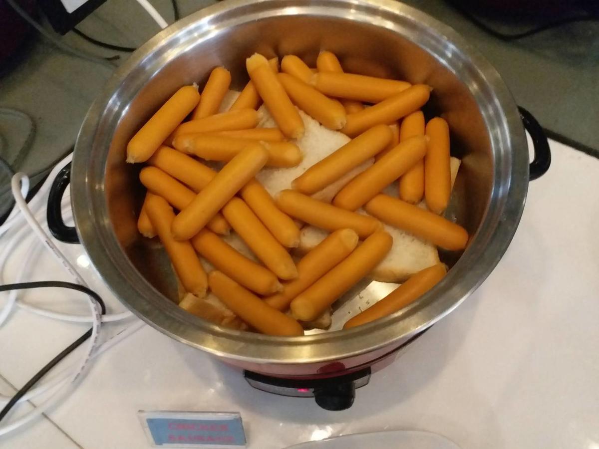 海明威酒店 Patong 外观 照片