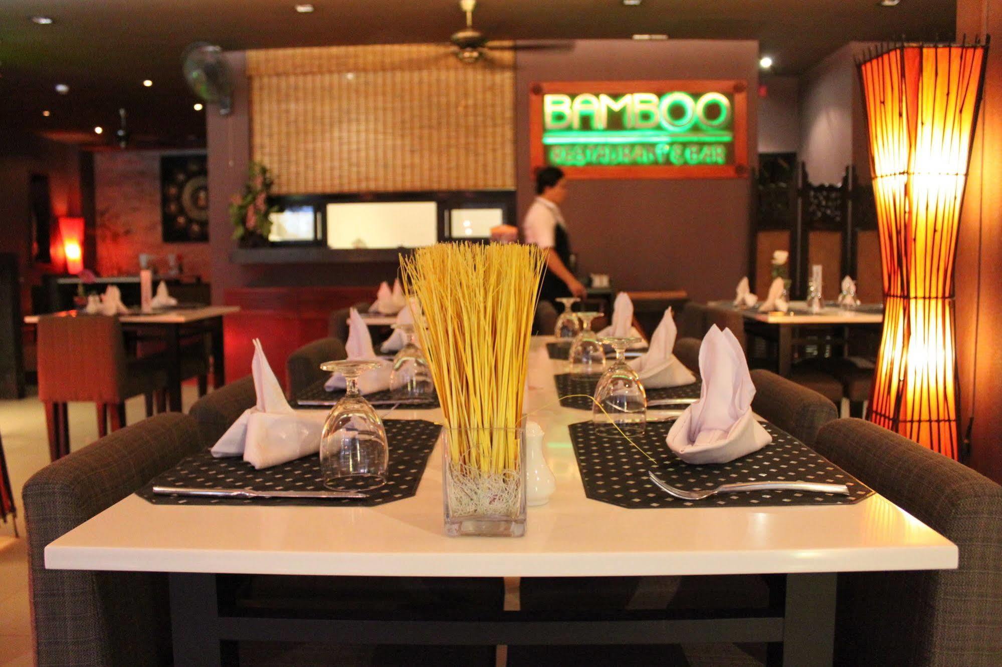 海明威酒店 Patong 外观 照片